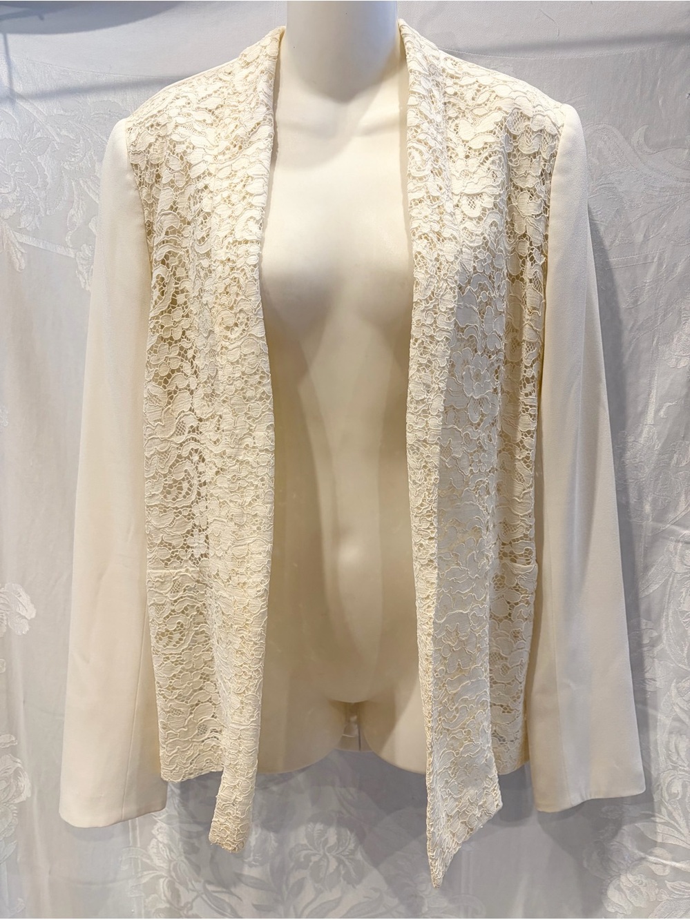 GALVAN LONDON Ivory Lace & Crepe Open Front Blazer Jacket US 6 UK 10 $1K
